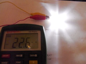 T10 LEDバルブに流れる電流値(DC12Vとき)