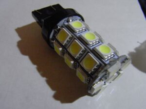 T20 LEDバルブ(5050 27 smd Wedge) 