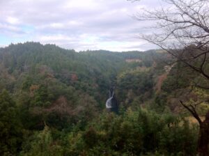 道中の風景（滝の名前を忘れてしまった）